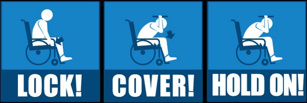 휠체어를 이용하는 장애인의 지진 발생시 행동 요령. '잠그기-들어가기-붙잡기' ⓒearthquake country alliance