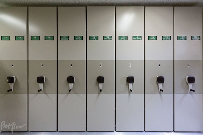 서울시립 용미리 무연고 사망자 추모의 집 내부.