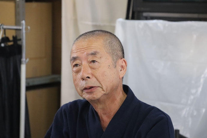 일본 ‘가마가사키 배웅 모임’의 스기모토 요시히로 승려 일본 ‘가마가사키 배웅 모임’의 스기모토 요시히로 승려