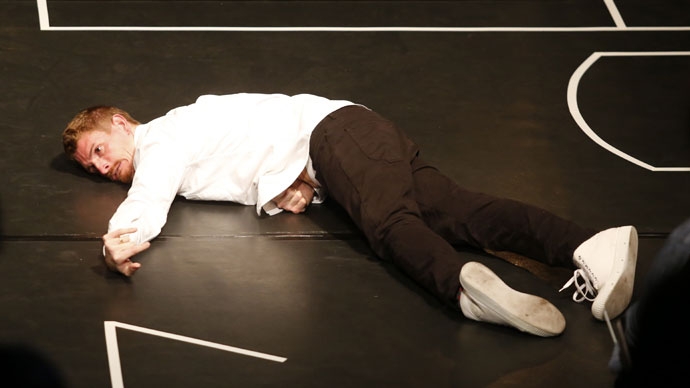 댄 도우의 ‘조건(On One Condition)’ ⓒTony Virgo