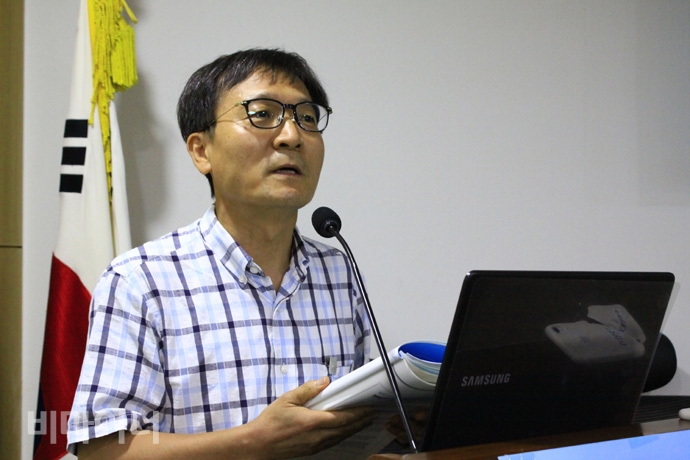 ‘진주참사방지법’ 입법공청회에서 제철웅 한양대학교 법학과 교수가 발제하는 모습. 사진 허현덕