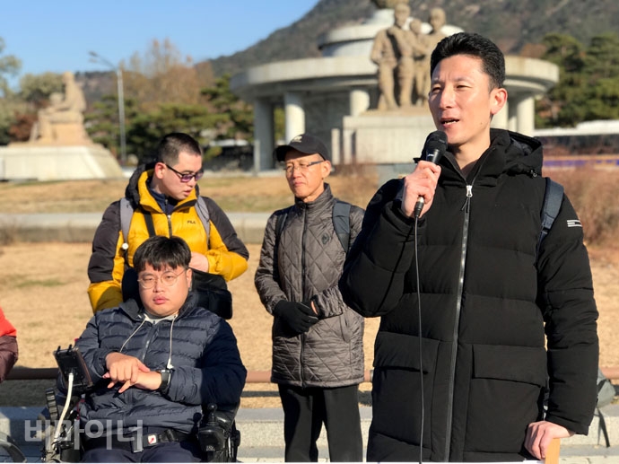 김경훈 서울복지시민연대 사회복지사가 발언하고 있다. 사진 박승원