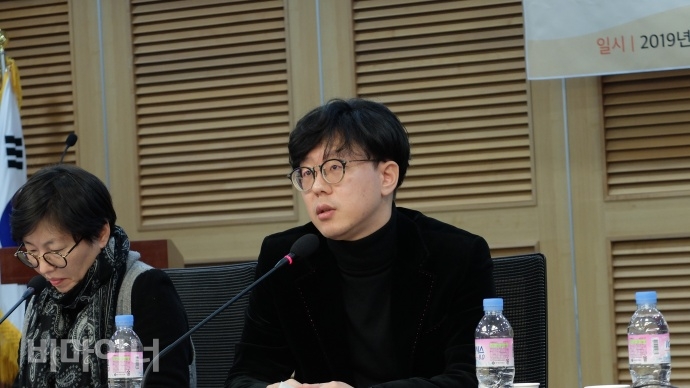 김현준 서교인문사회연구실 연구원이 발표를 하고 있다. 사진 이가연 김현준 서교인문사회연구실 연구원이 발표를 하고 있다. 사진 이가연