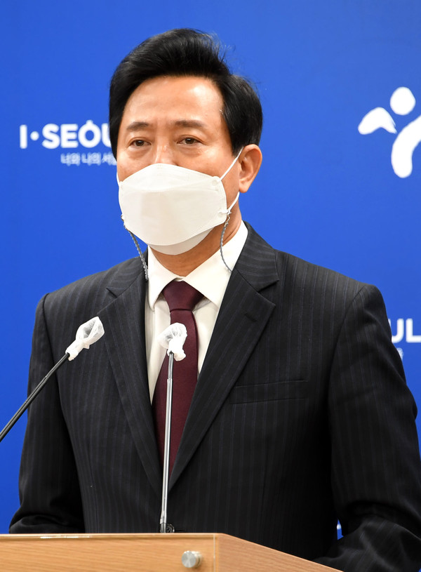 지난 20일, 오세훈 서울시장이 박원순 전 서울시장의 위력 성폭력 사건에 대해 사과하고 있다. 사진출처 오세훈 페이스북