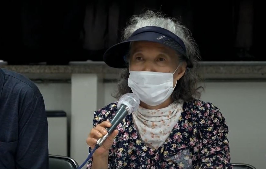 지난 7일 열린 토론회에서 로즈마리 씨가 발언하고 있다. 사진 빈곤사회연대 유튜브 캡처