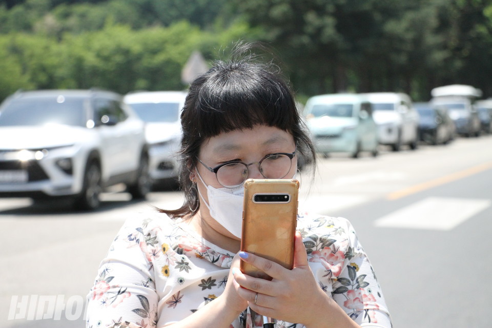 문윤경 한국피플퍼스트 대표가 기자회견에서 발언하고 있다. 사진 이슬하