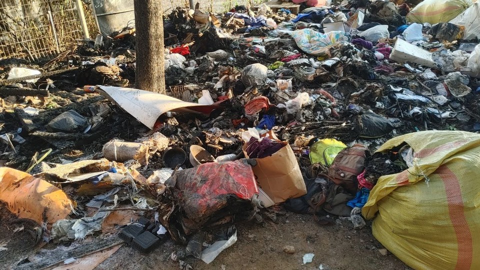 아수라장이 된 텐트촌. 사진 홈리스행동