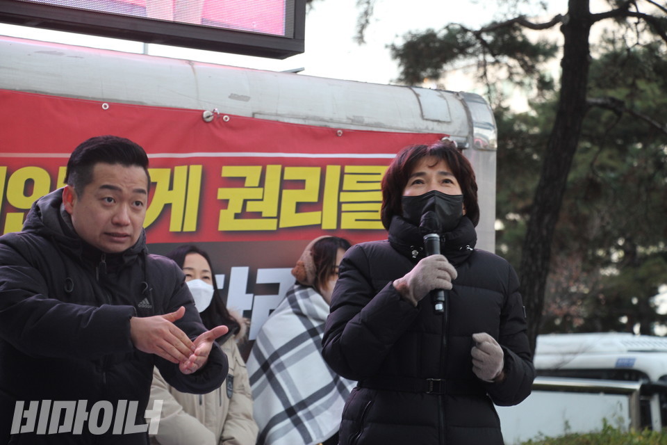 서미화 전남장애인차별철폐연대 상임대표가 발언하고 있다. 사진 하민지 