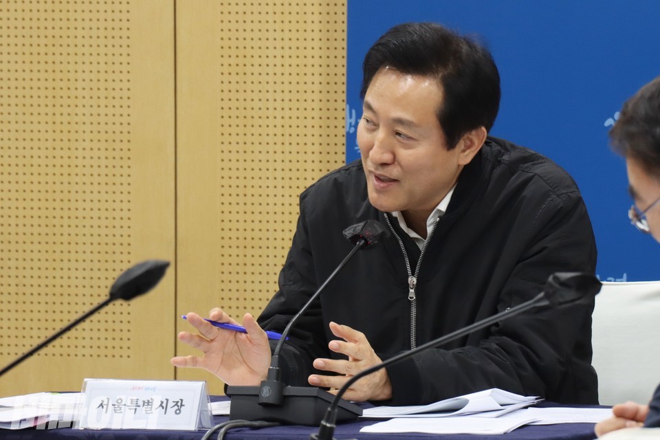 오세훈 서울시장이 발언하고 있다. 사진 하민지