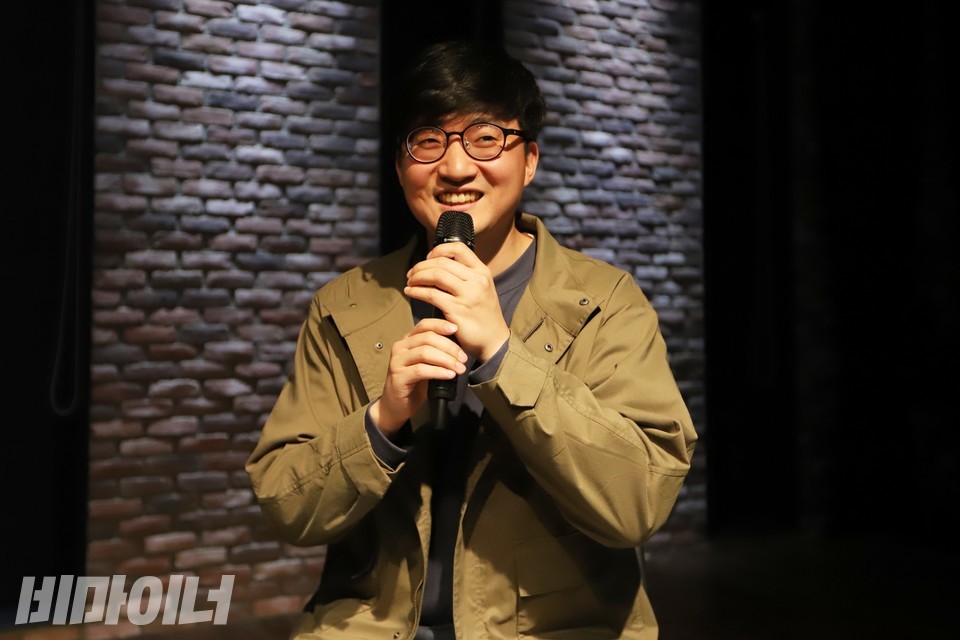 김형진 씨가 북콘서트에서 발언 중이다. 사진 하민지