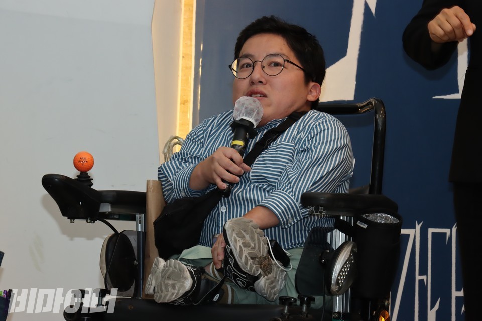 양준호 인천 민들레장애인자립생활센터 소장이 발언 중이다. 사진 하민지