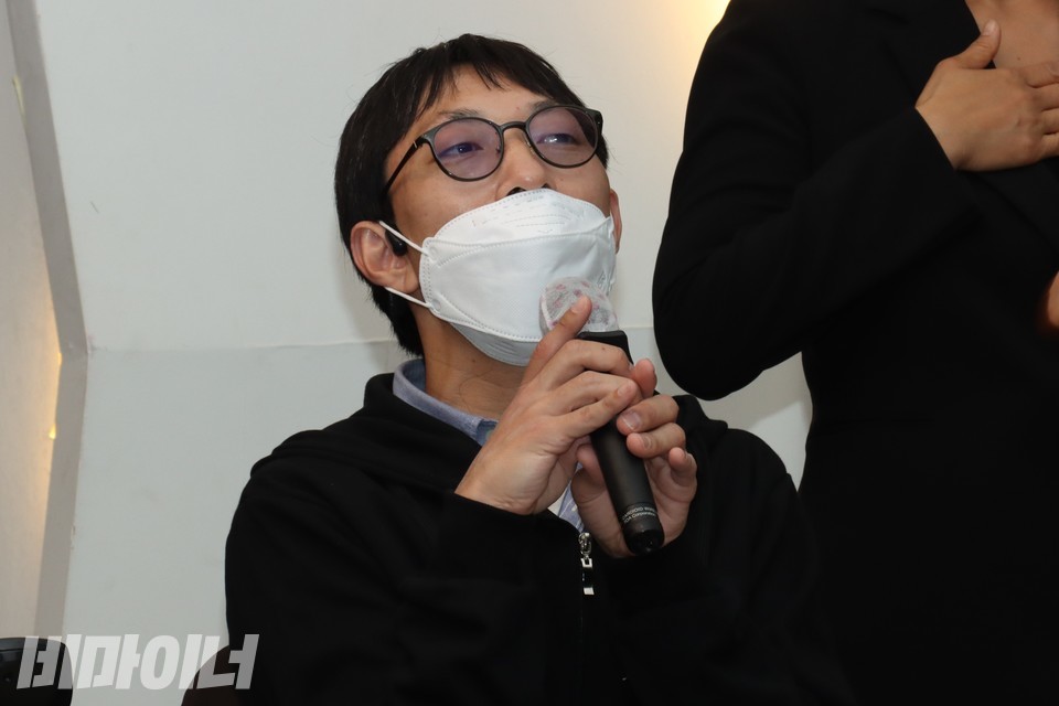 임재현 경산장애인자립생활센터 소장이 한자협 20주년 기념식에서 발언 중이다. 사진 하민지